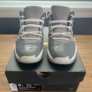 Air Jordan 11 Retro Low BG (Size 5Y)